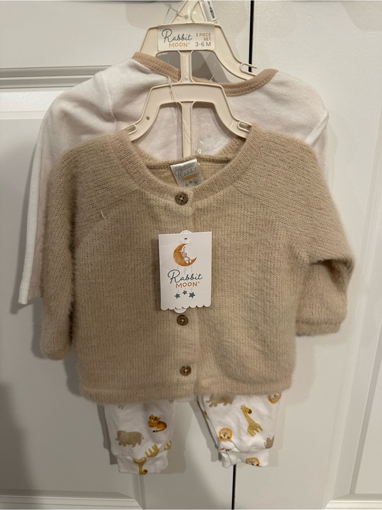 Other - NWT Rabbit Moon Baby Boy 3-Piece Outfit Set 3-6 Months Knit Cardigan Safari Lion